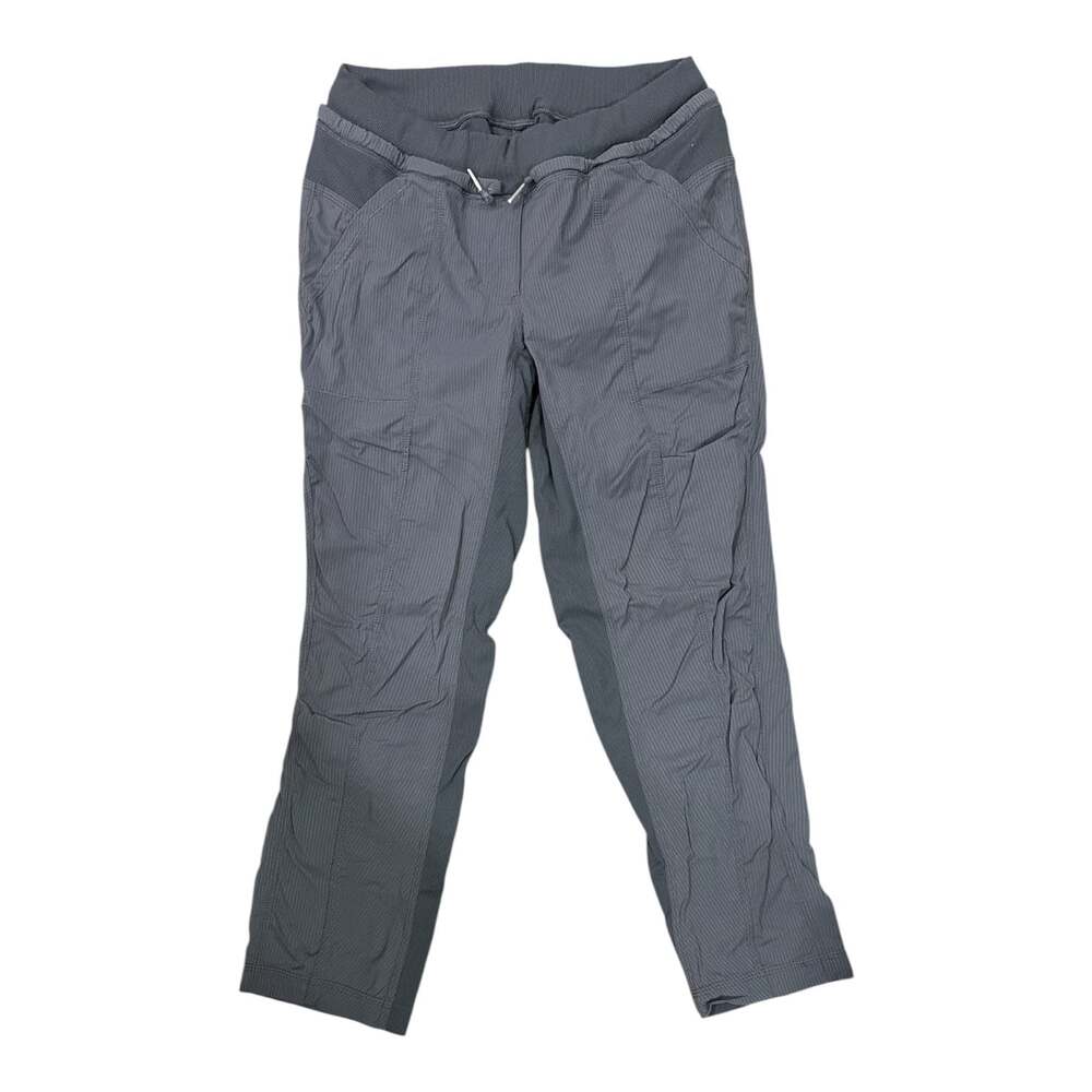 Lululemon Studio Dance Crop / Street to Studio Pant
Size 6 • Gray Pinstripe